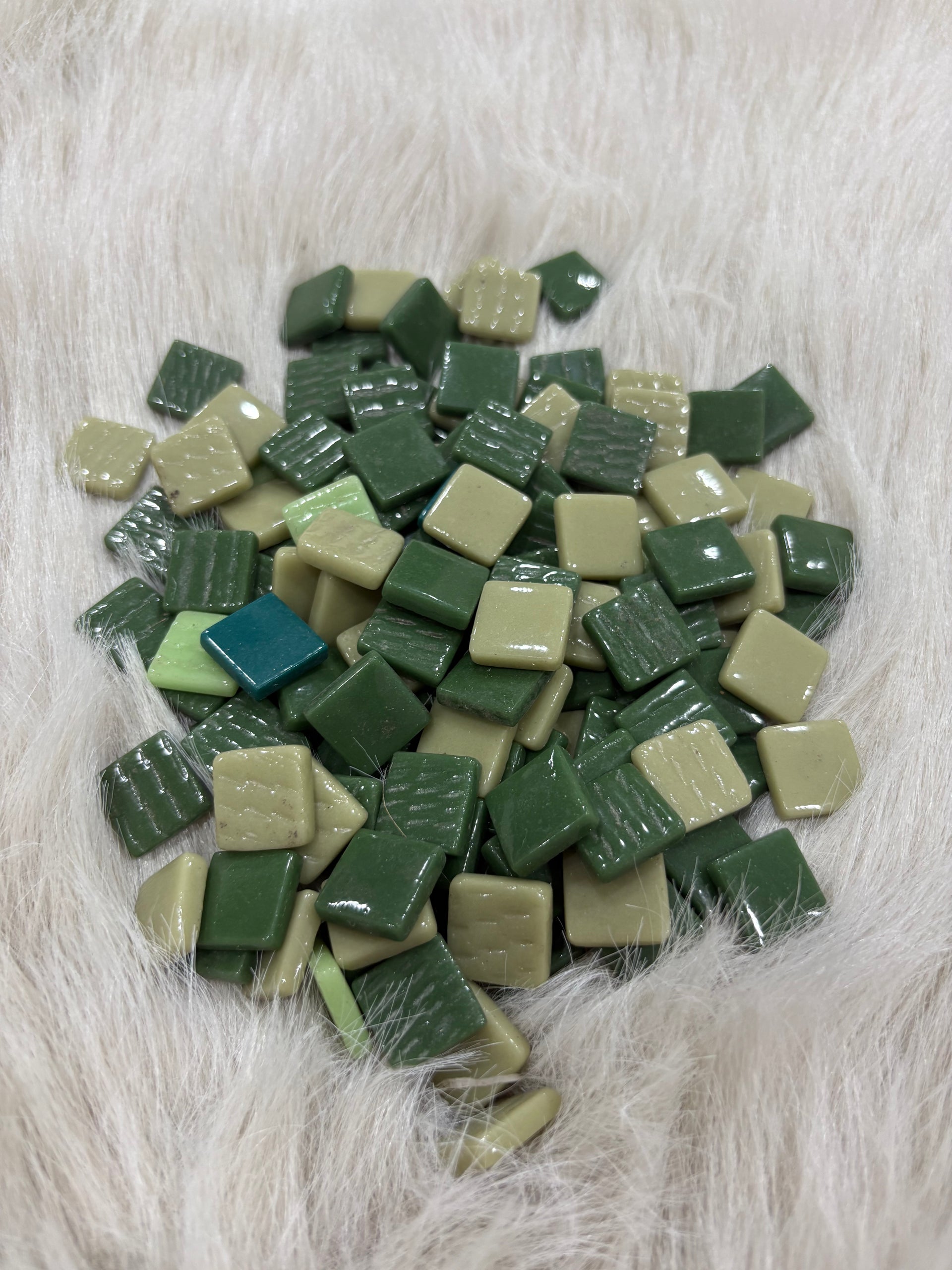 MX-04 Yeşil Mix Tonlar Sanatsal Mozaik 15x15mm