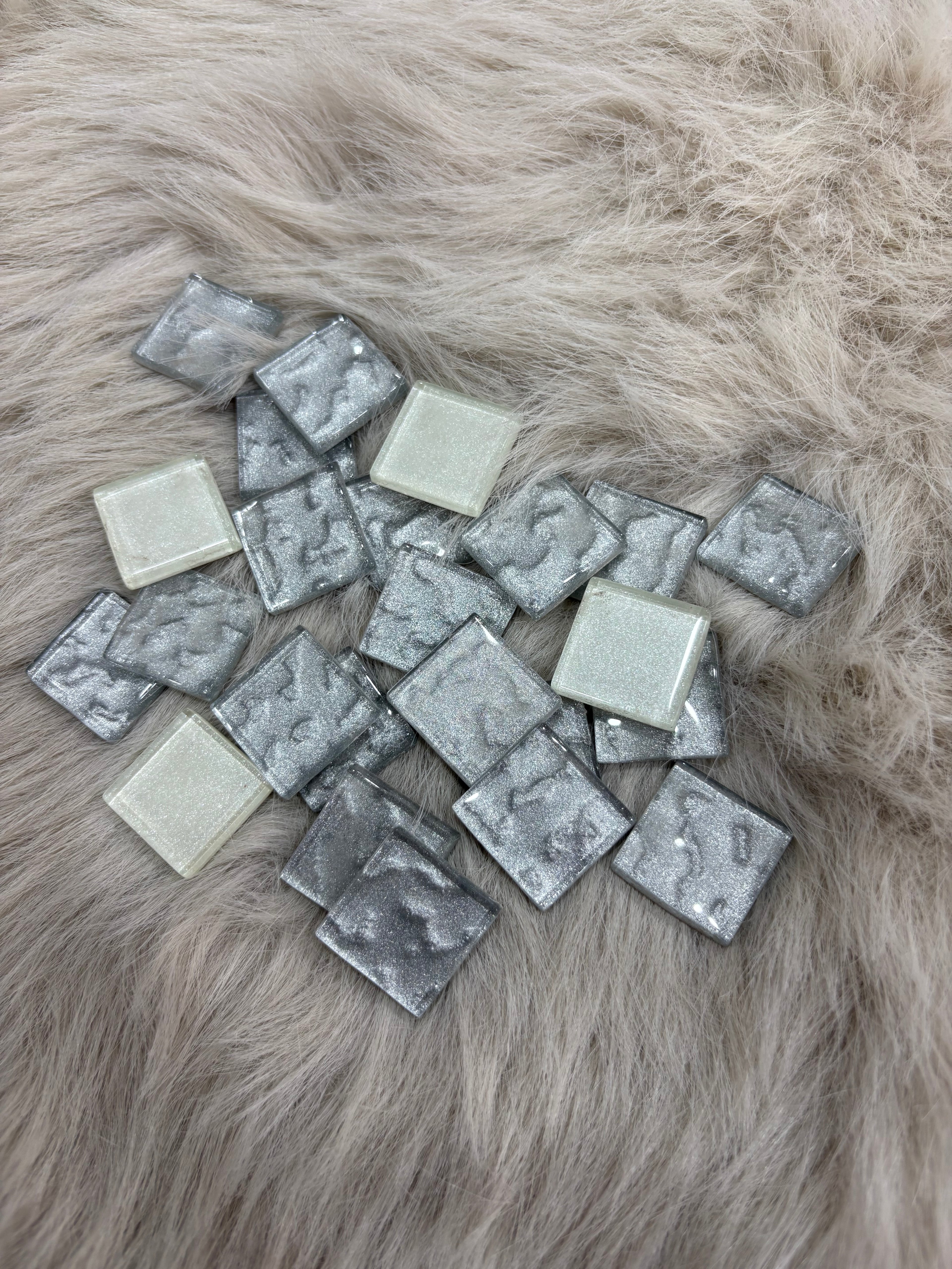 Sanatsal Kristal Mozaik KS-53 23x23mm Dalgalı Gümüş