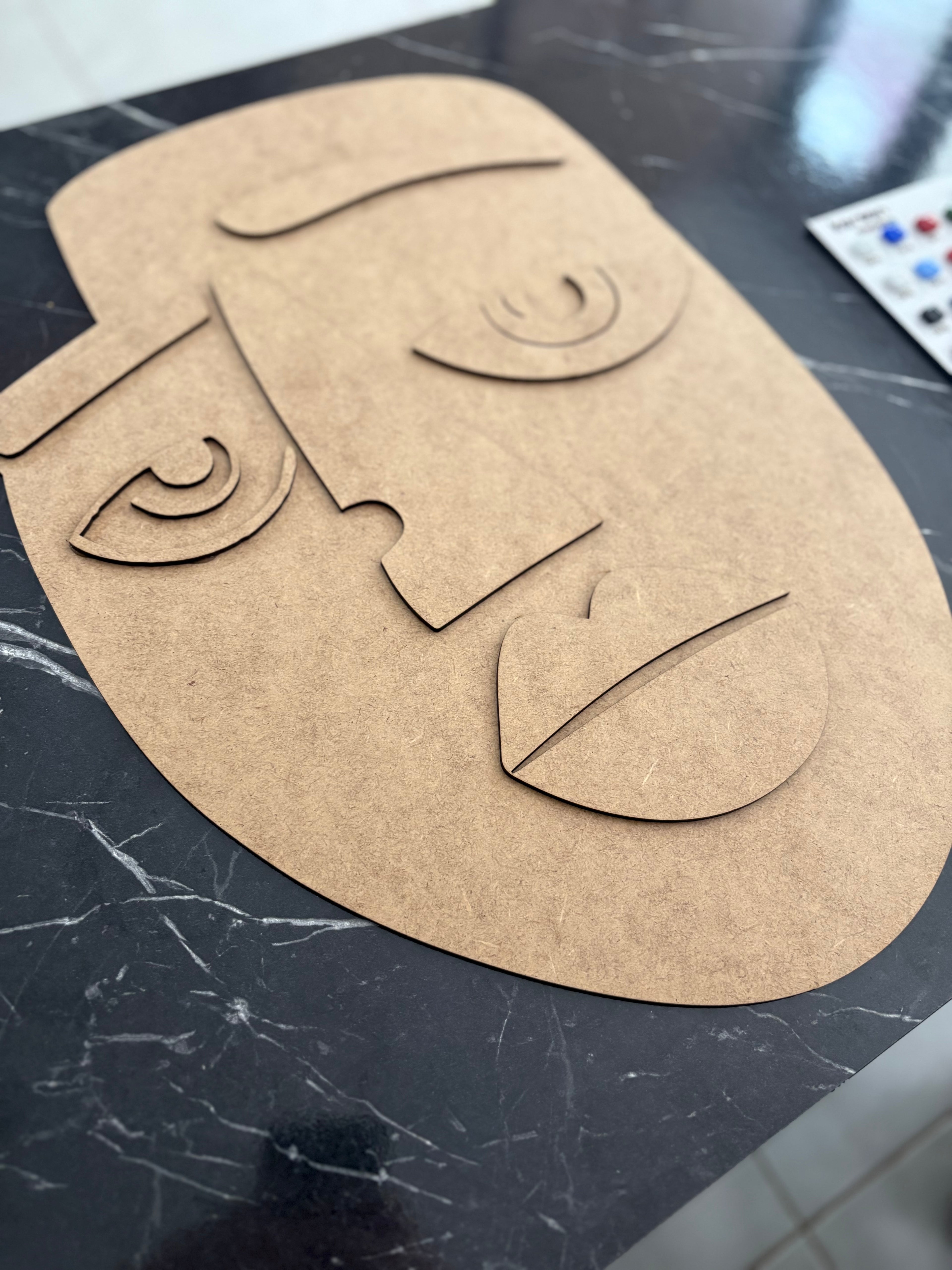 50x30cm Soyut Yüz Formu Ham Ahşap