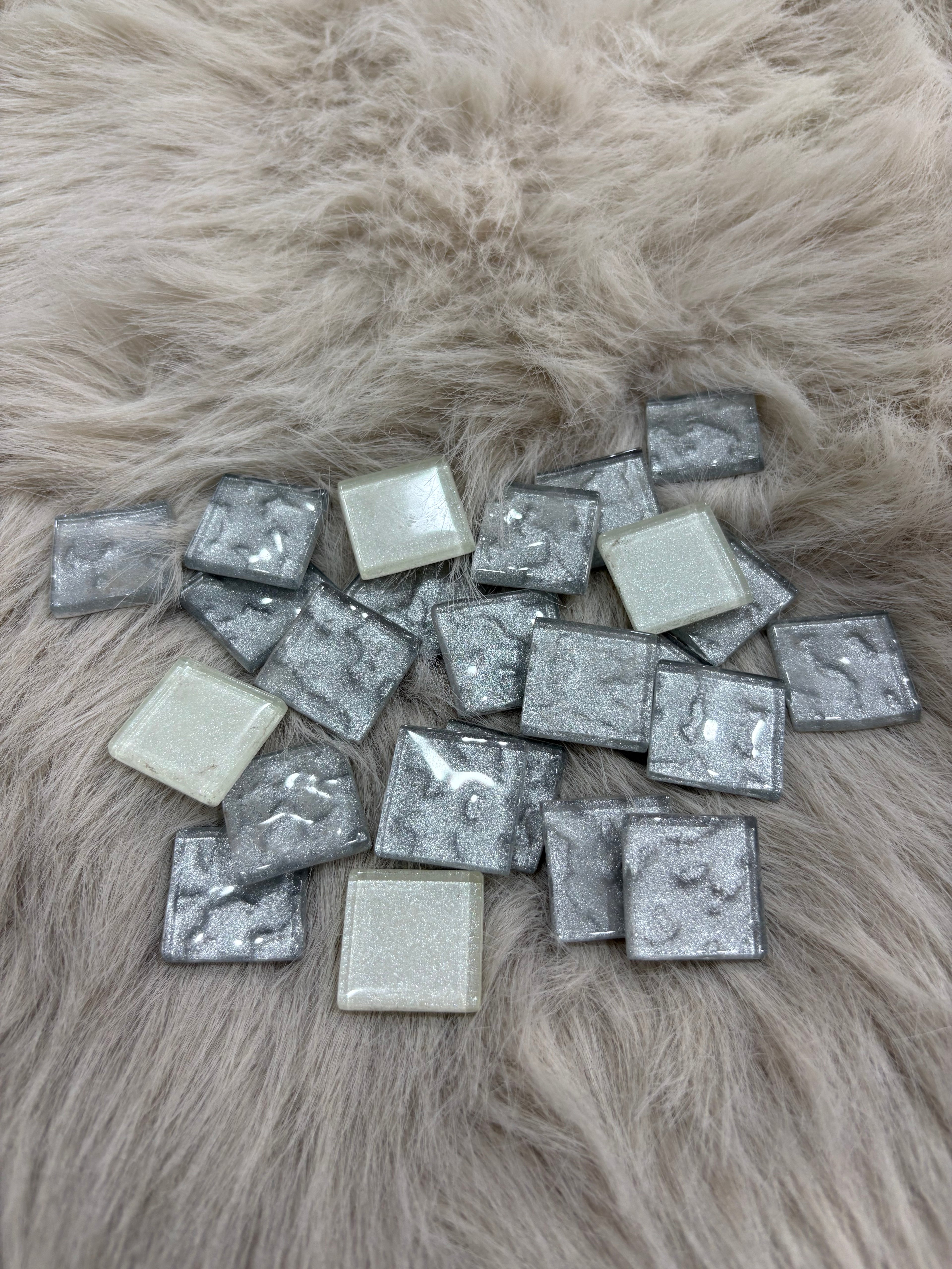 Sanatsal Kristal Mozaik KS-53 23x23mm Dalgalı Gümüş