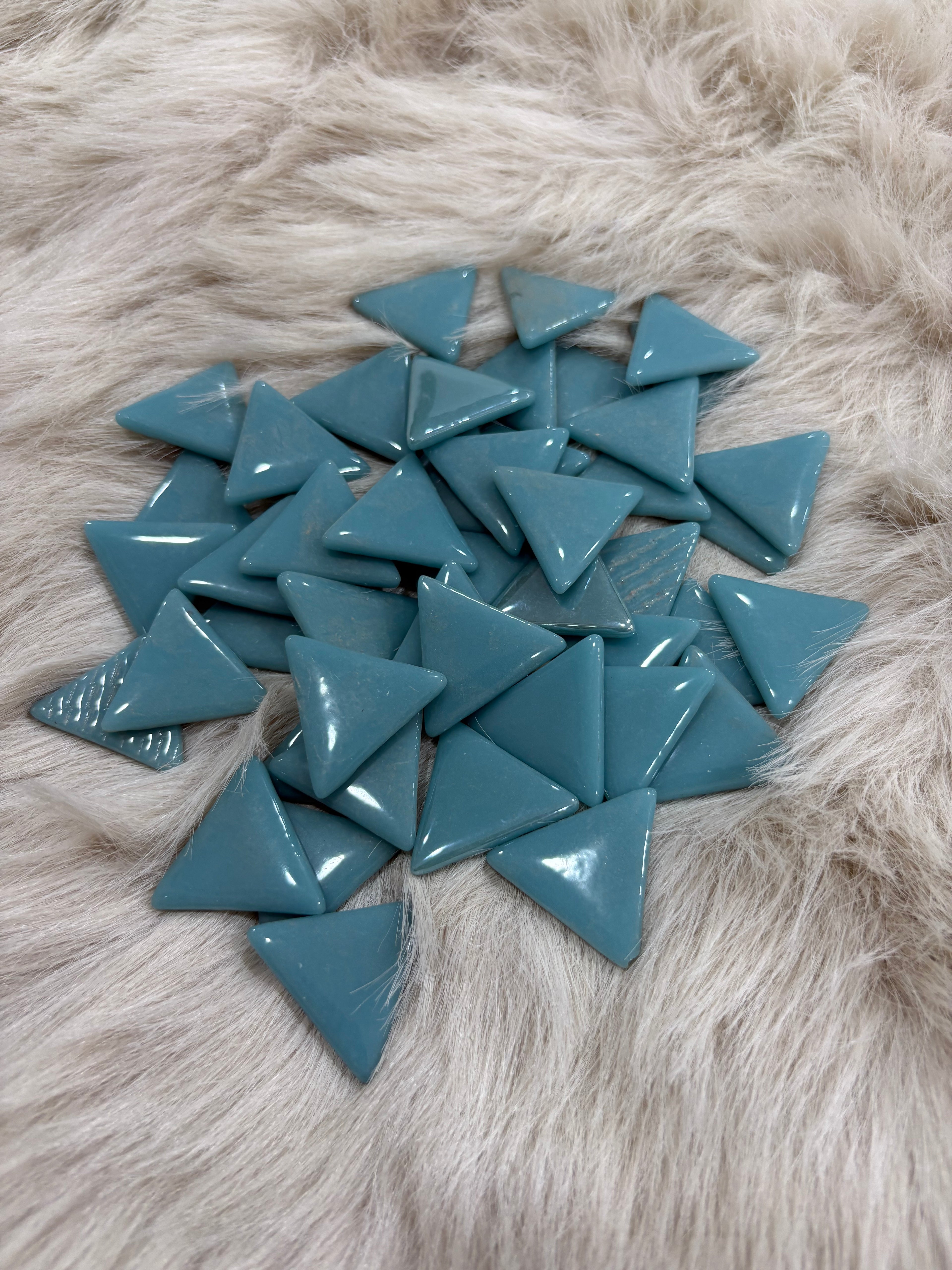 UM-02 Turkuaz Üçgen Sanatsal Mozaik 30x30mm