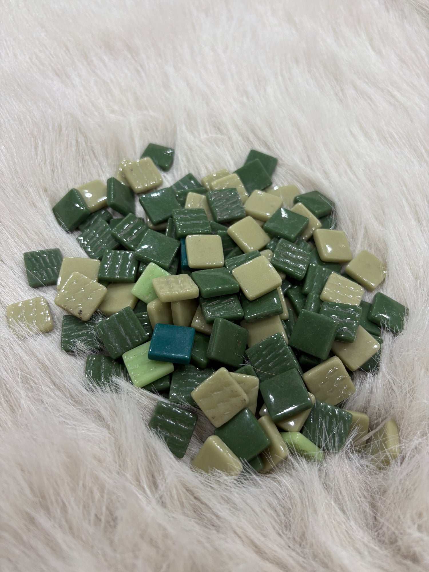 MX-04 Yeşil Mix Tonlar Sanatsal Mozaik 15x15mm