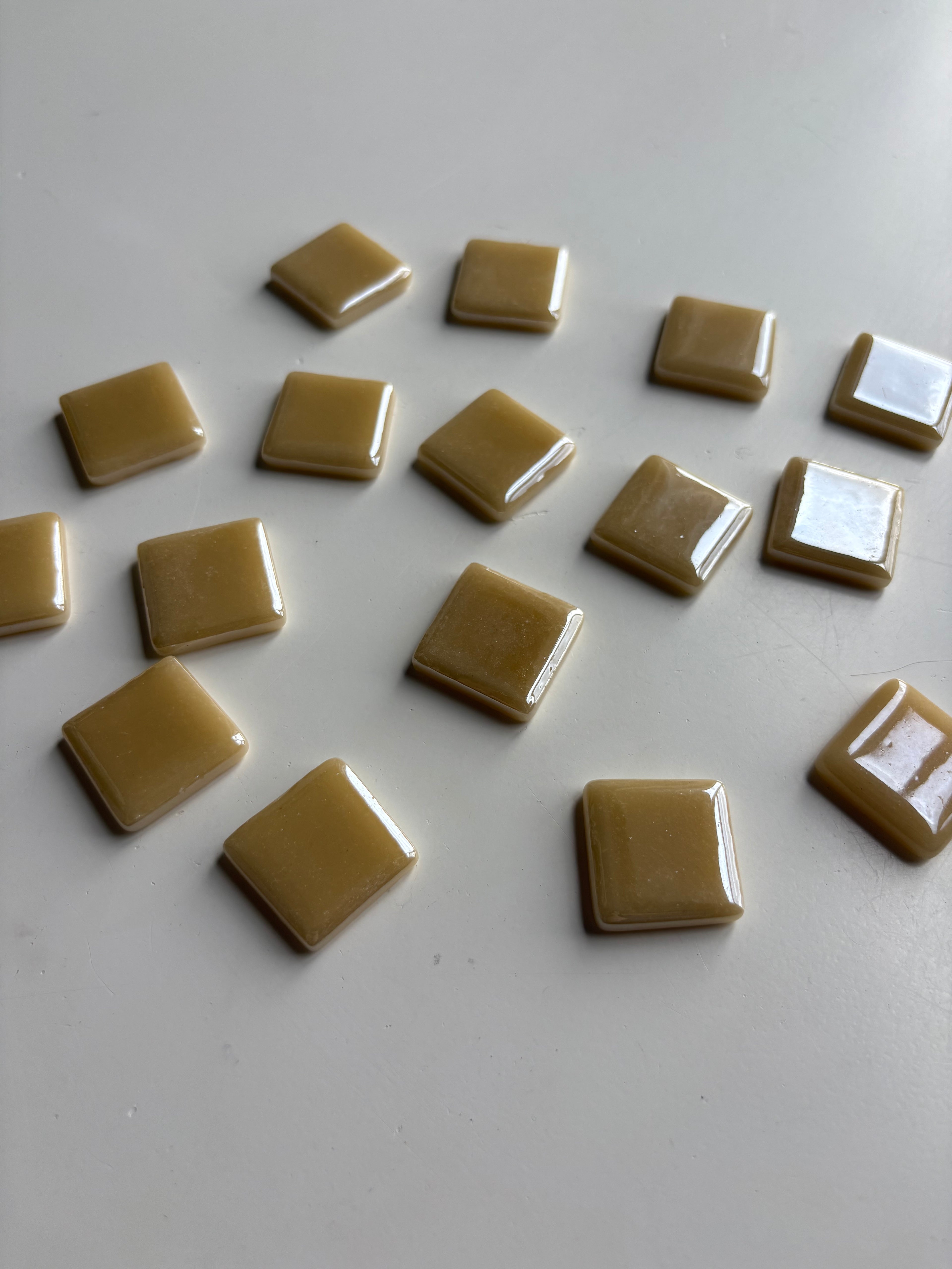 BM-38 Lüster Bej Sanatsal Mozaik 25x25