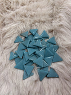 UM-02 Turkuaz Üçgen Sanatsal Mozaik 30x30mm