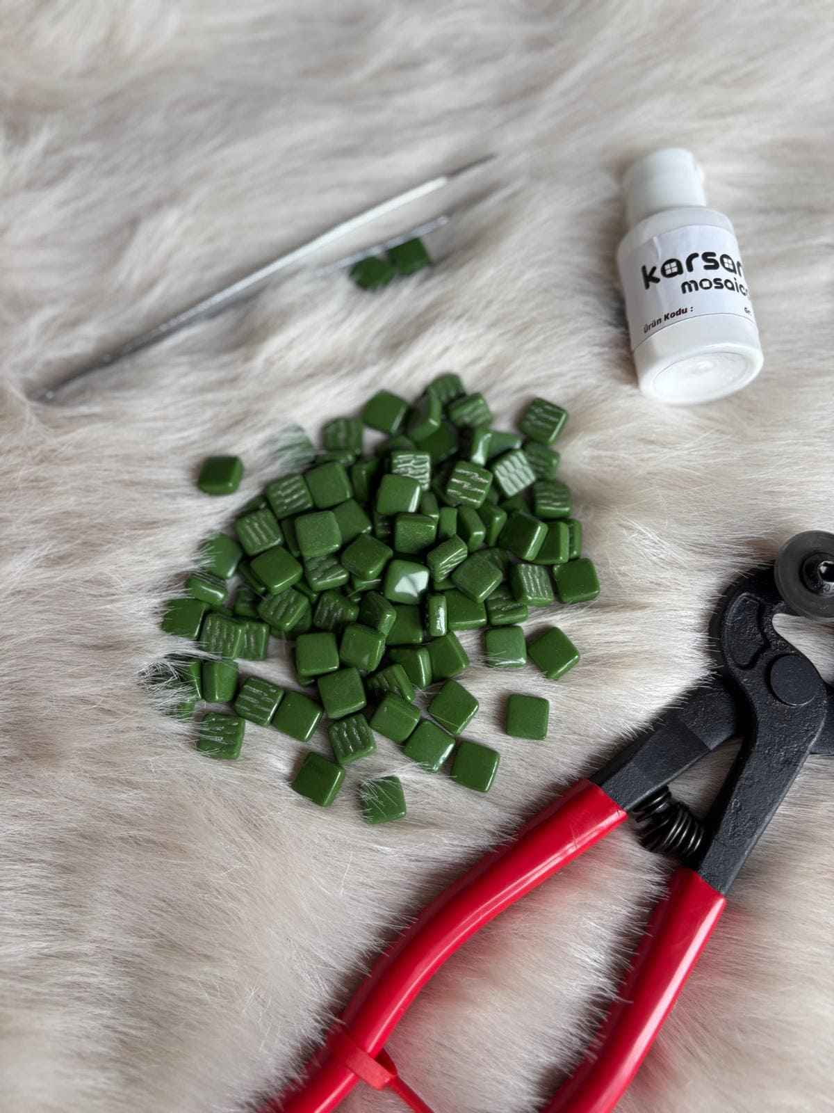 CM-16 Koyu Yeşil Sanatsal Mozaik 10x10mm