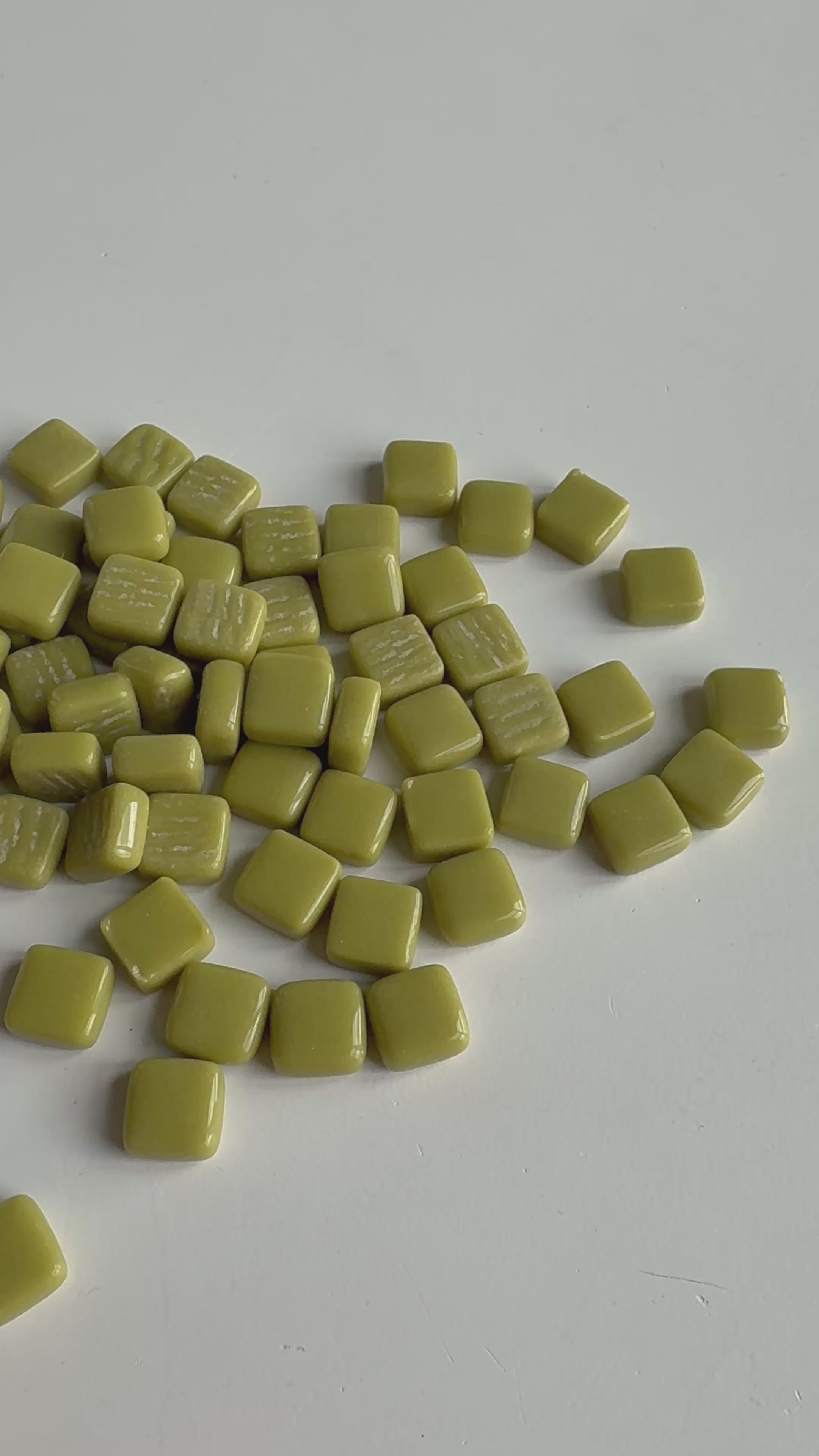 CM-38 Zeytinyağı Sanatsal Mozaik 10x10mm
