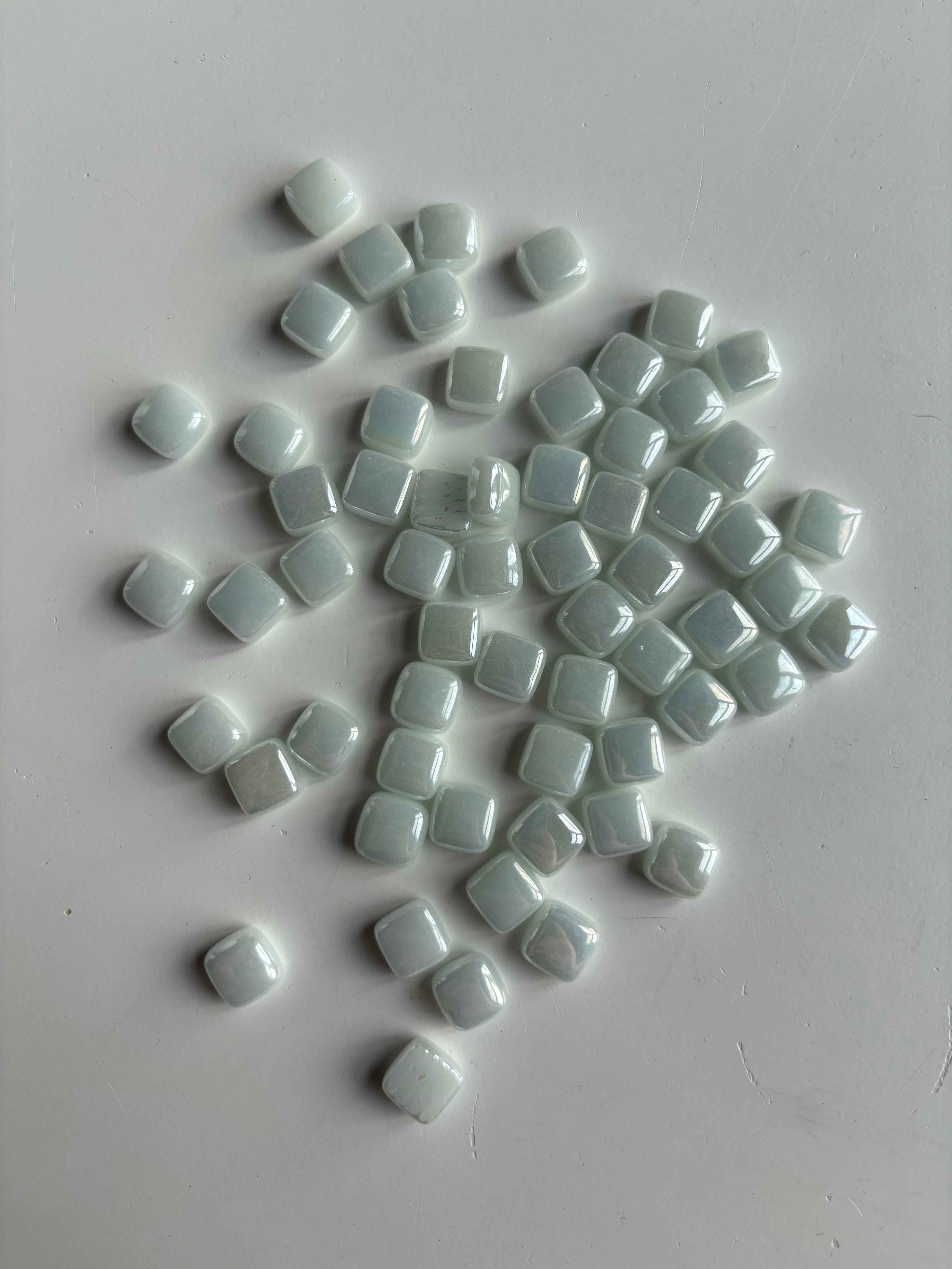 CM-10 İnci Beyaz Sanatsal Mozaik 10x10mm