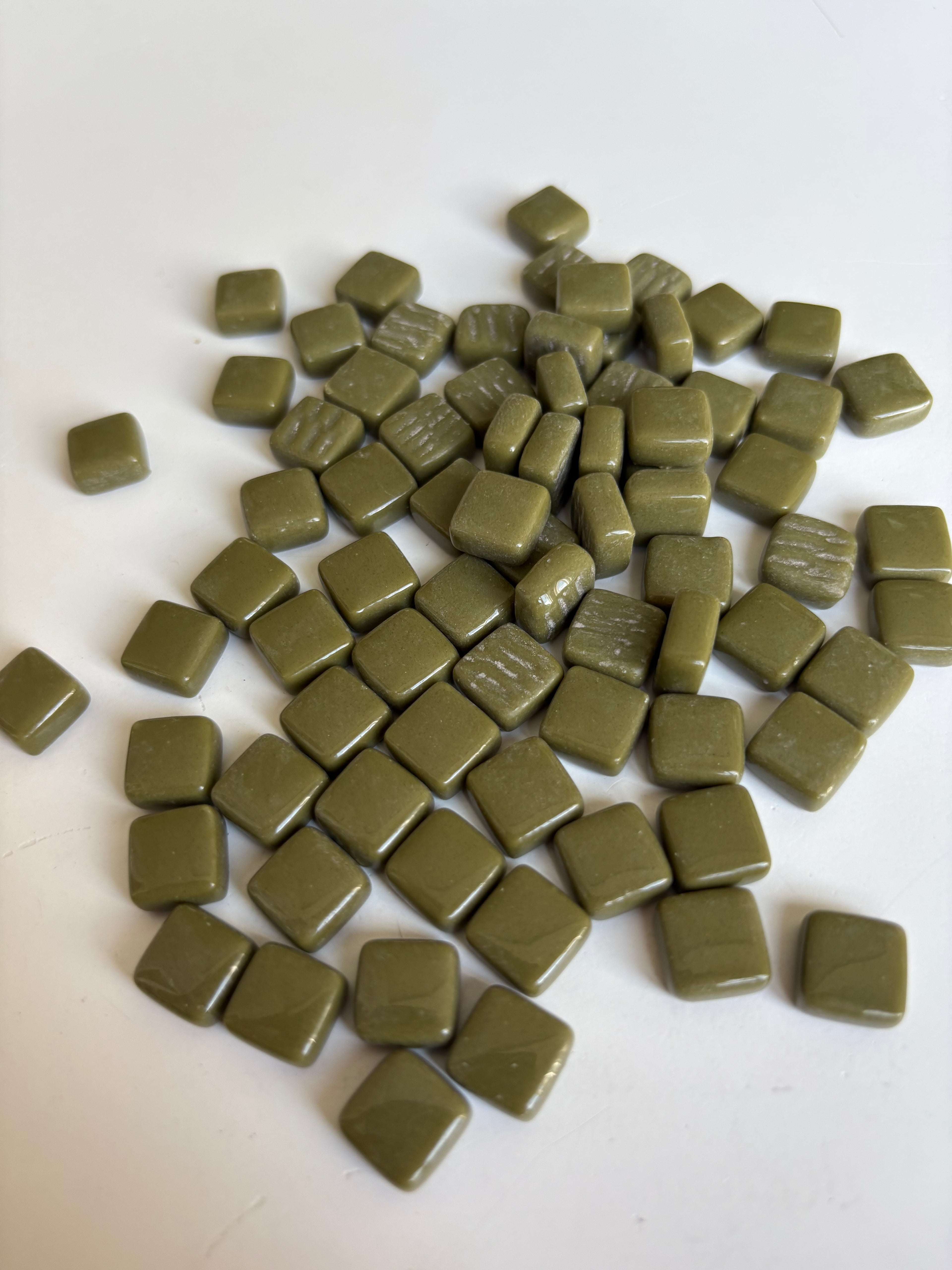 sanatsal-mozaik-zeytin-yesili